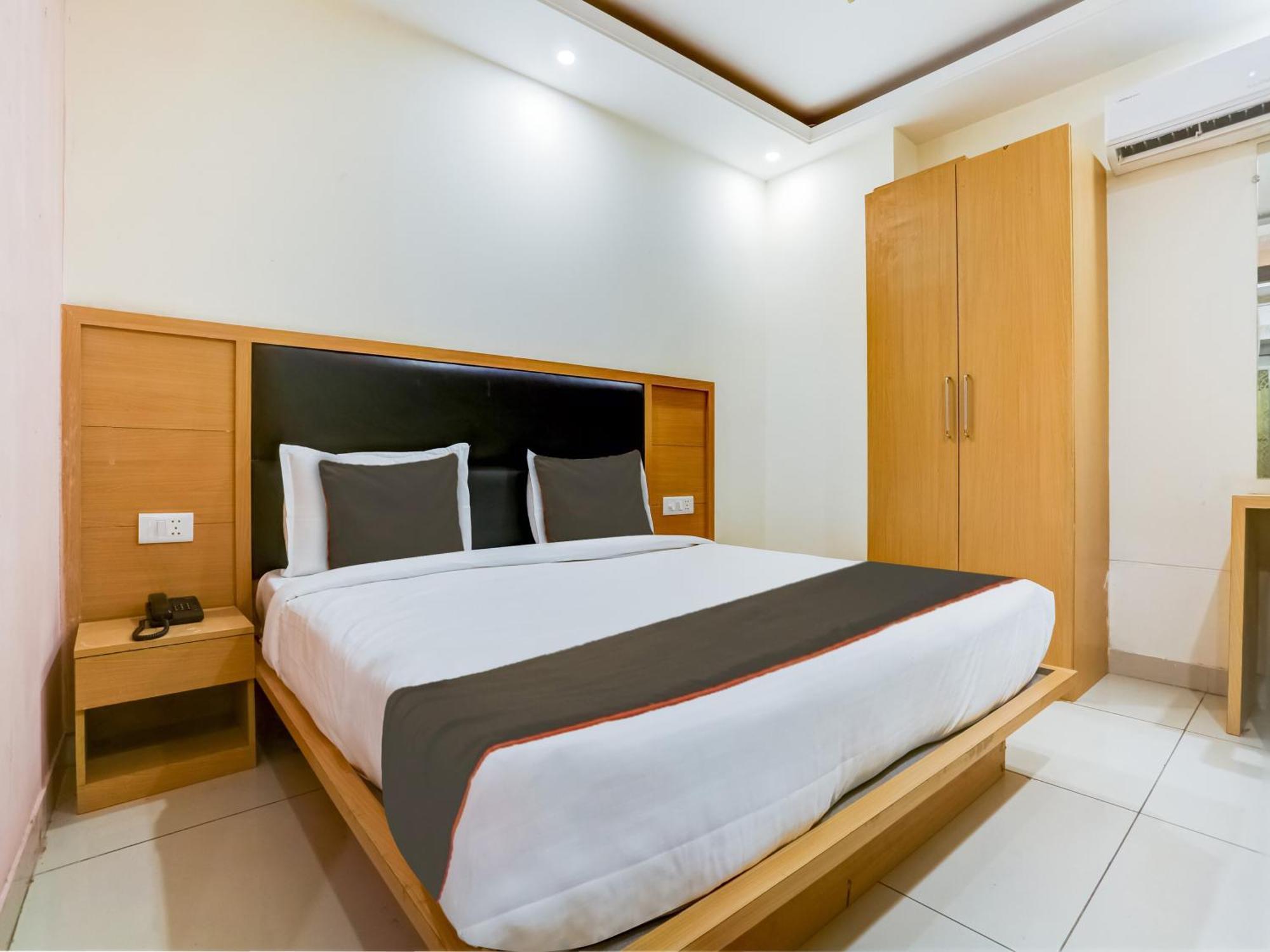 Collecion O White House Hotell New Delhi Eksteriør bilde